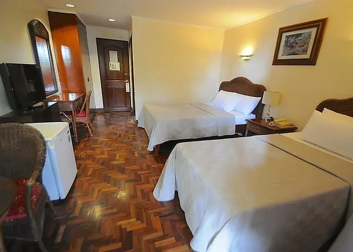 Vacation 3* Cebu Stadt
