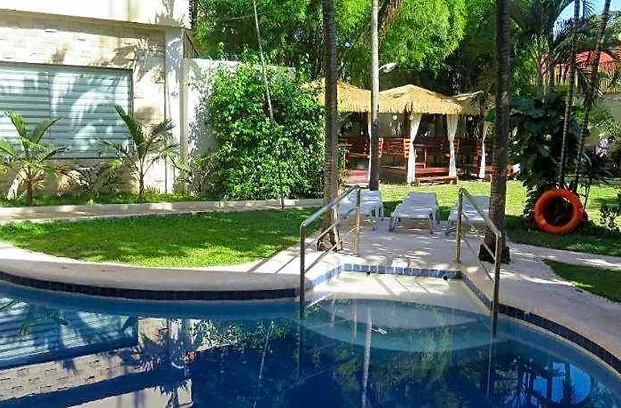 Vacation 3* Cebu Stadt